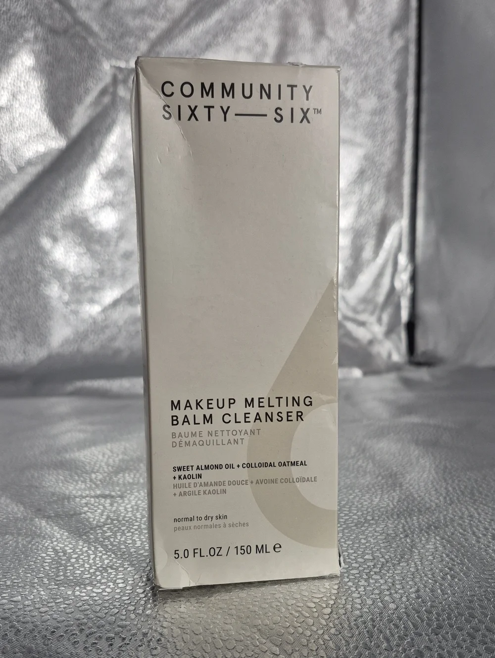 Community Sixty-Six Makeup Melting Balm Cleanser - New